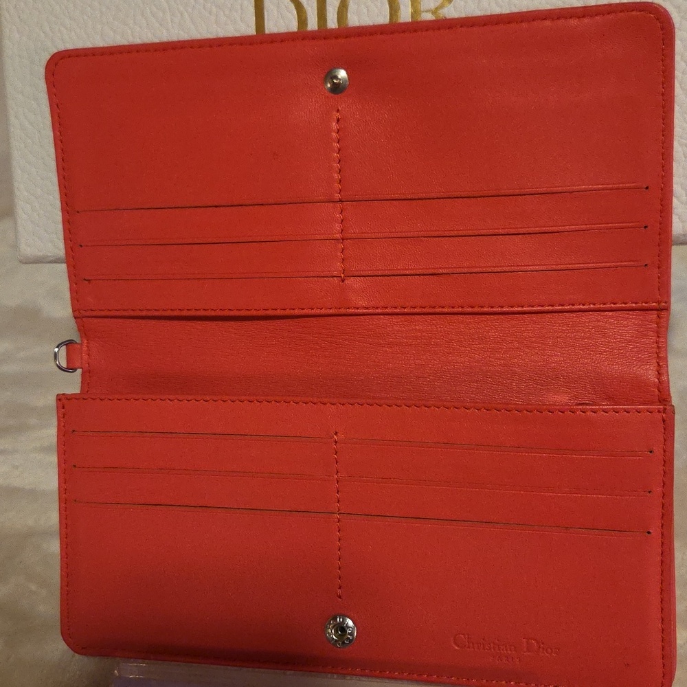 Dior Coral Quilted Wallet - Picture 7 of 9